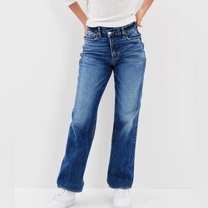 American Eagle Outfitters Curvy 90s Straight Jean Size 6